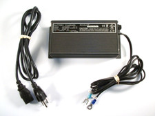 Schauer JAC0524R/3 Battery Charger 24VDC 5A