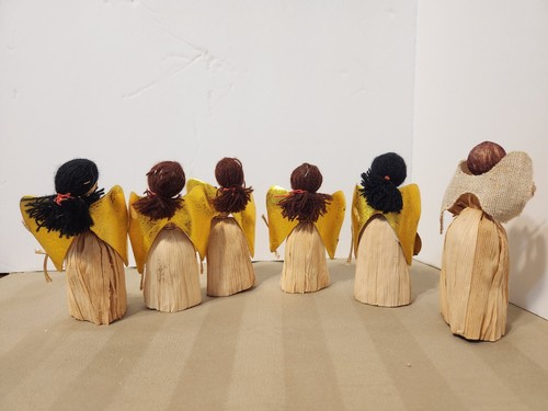 JUEGO DE 6 FIGURAS DE ÁNGEL MUSICALES HECHAS A MANO CON CÁSCARA DE MAÍZ 4,25 DECORACIÓN NAVIDAD DE COLECCIÓN - Imagen 7 de 16