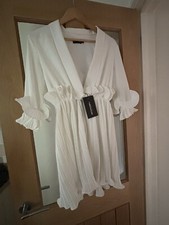 Pretty Little Thing white pleated mini dress size 10 brand new with tags