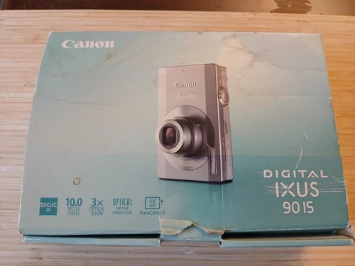 Canon Ixus 90 IS 10MP Compact Retro Digital Camera.