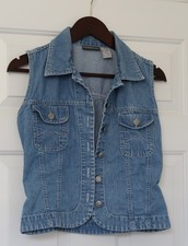 EXPRESSIONS VINTAGE 90s DENIM VEST Women M Blue Cotton Button Up Crop 18.5" P2P