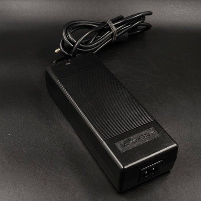 FSP Group FSP120-AAC AC/DC Netzadapter 19V ~ 6.32A Schwarz 1 Stück Gebraucht