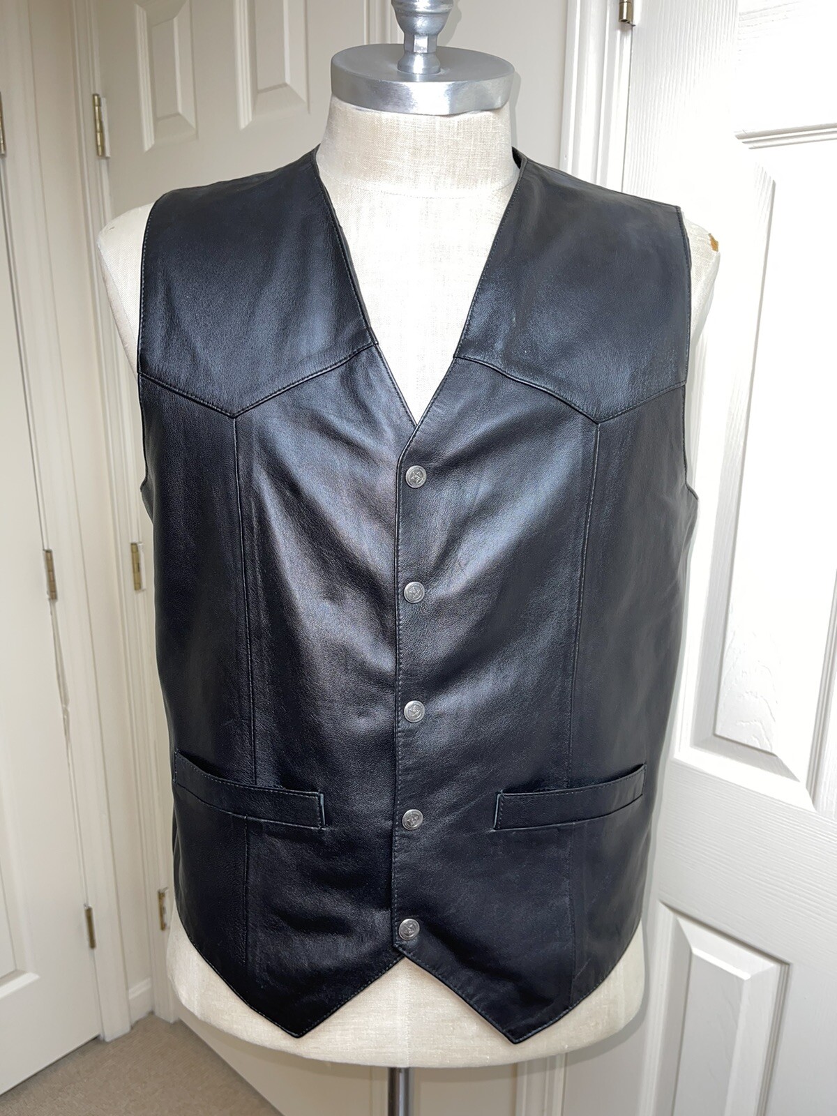 Scully Mens Black Leather Biker Vest Oklahoma State S… Gem