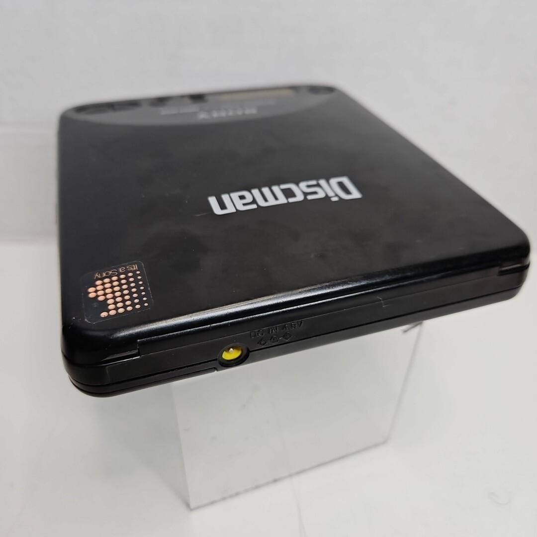 Sony Discman Portable Compact Disc CD Player 1 Bit Dac With Mega