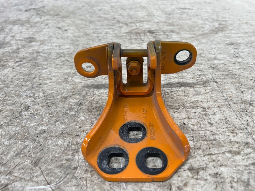 Kenworth Paccar LH Lower Door Hinge R48-1052-C From 2023 T680 | eBay