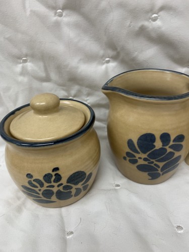 Pfaltzgraff - Salt/pepper, Creamer, Sugar Bowl, Napkin Holder, Vase, Butter Dish - Picture 3 of 12