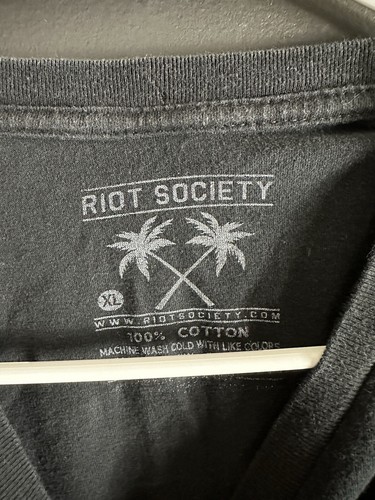 Riot Society Japan Shirt Graphic Tee Black Short Sleeve Size XL Skull Geisha - Picture 4 of 7