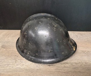 VINTAGE POST WW2 ERA HELMET