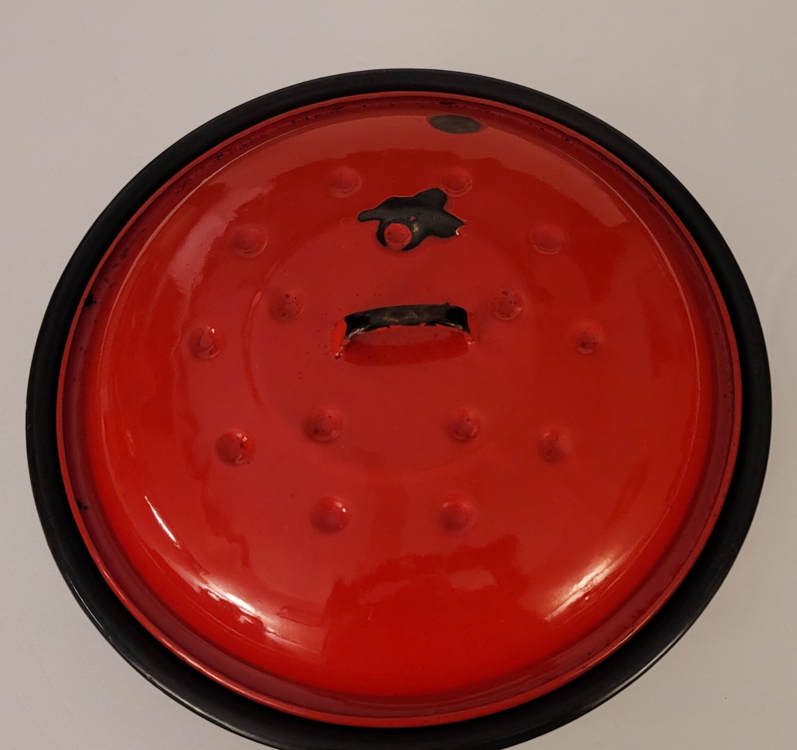 Large 4QT Vtg Red / Black Enamelware Roaster Dutch Oven W/ lid See Pics Flaws