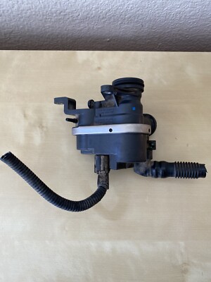 05-06 Scion XA XB Fuel Vapor Charcoal Canister EVAP Assembly 90910