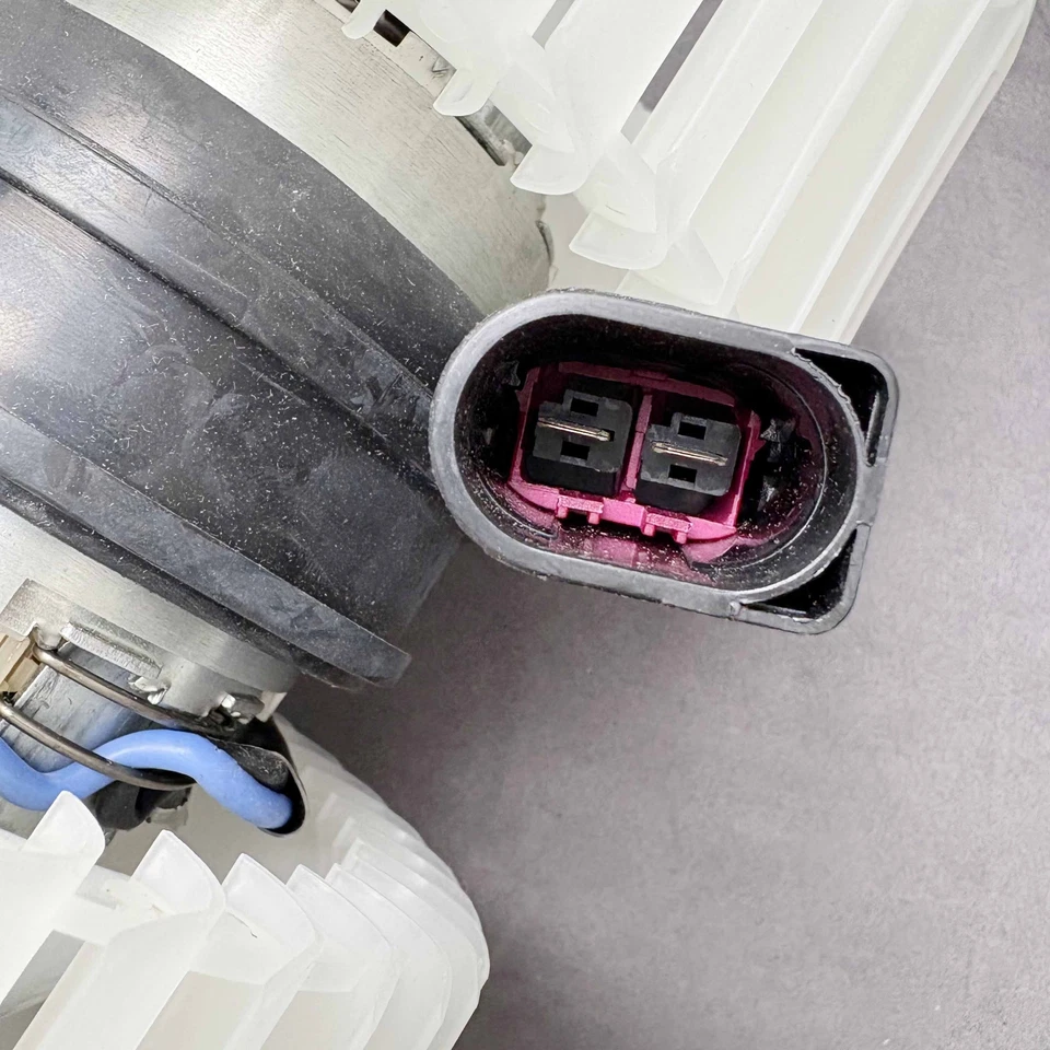 НОВЫЙ двигатель вентилятора нагревателя для Volkswagen Phaeton 2004-2006 4,2 л 6,0 л 3D0959101 - Изображение 3 из 4