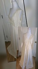 Vtg. LILION Nightgown 2 Pc Set Bridal Ivory Lace Peignoir Robe Sz. 9 Victorian