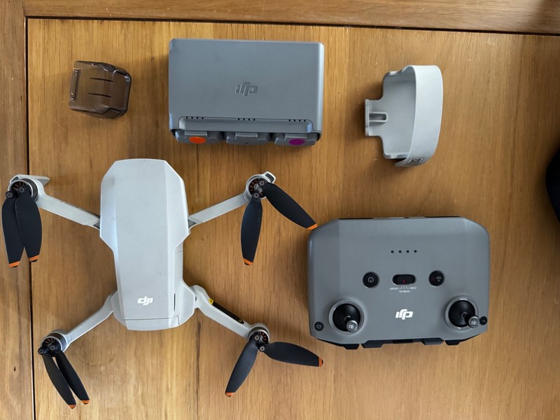 DJI Mini 2 4K fly more combo