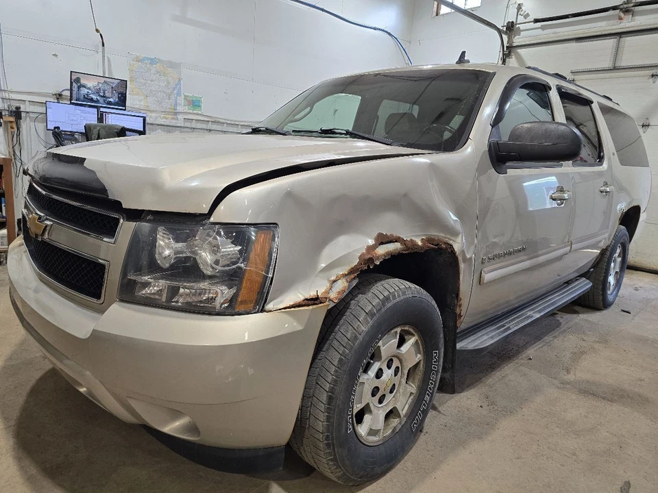 Consola techo delantero sin techo corredizo compatible 07-11 SUBURBAN 1500 638916 Foto 3 de 4