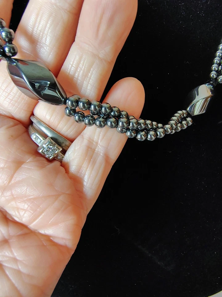 Collar De Cuentas De Hematita De Colección 30" Largo Multi Hilo Longitud Ópera Distintiva Joyería Foto 2 de 4