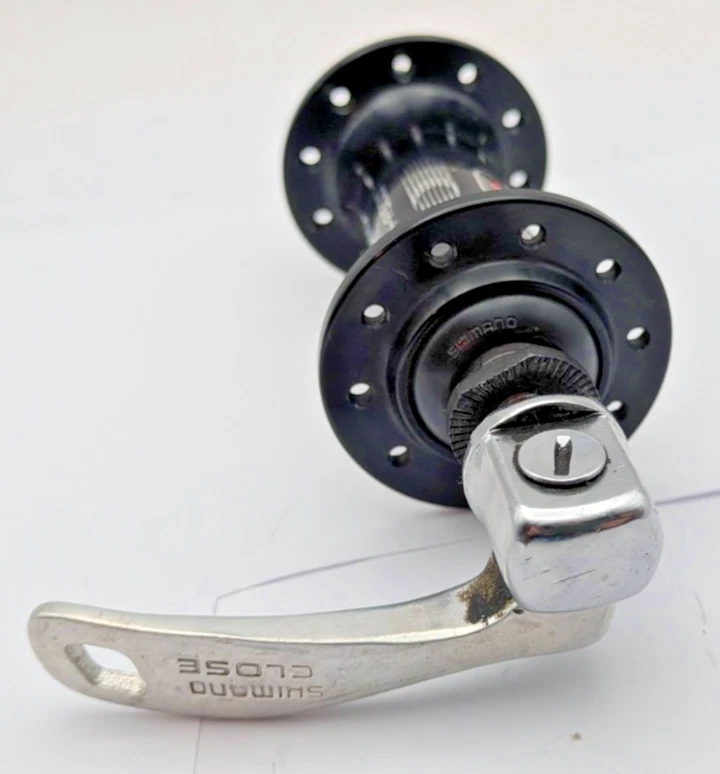 BUJE DELANTERO SHIMANO WH-R500 20 ORIFICIOS LLANTA FRENO LIBERACIÓN RÁPIDA LLANTA NEGRA R500 Foto 3 de 4