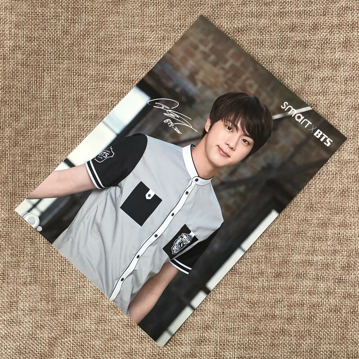 ②MサイズBTS JIN Tシャツ ホワイト GOYANG 公式グッズ WWH JIN of BTS Dance Practice Shirt - Mic Drop – Jax & Lo