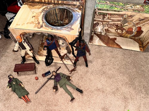 Vintage 1974 PLANET OF THE APES VILLAGE VINYL PLAYSET/FIGURINES INCOMPLETE