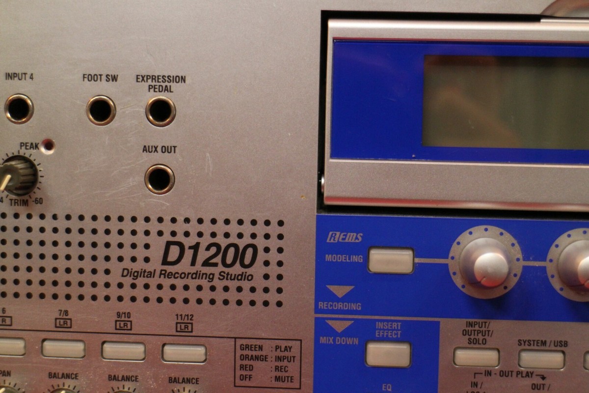 USED KORG D-1200 Digital Recording Studio d1200 MTR Recorder U1040