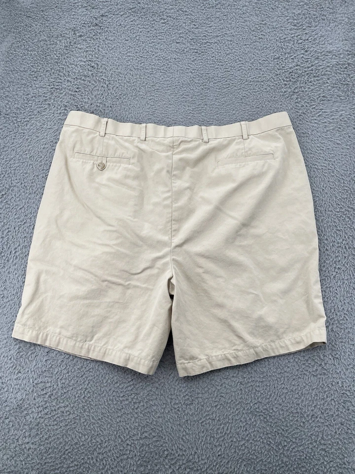 Pantalones Cortos de Golf Bobby Jones Para Hombre Talla 42 Beige Tostado Calce Clásico Plisado Entrepierna de 7.5 pulgadas Foto 3 de 4