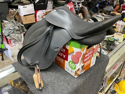 Wintec 16.5'' Saddle