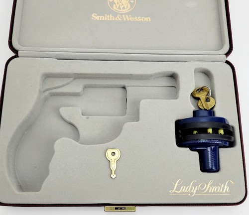 Smith & Wesson Lady Smith Revolver Burgundy Storage Case W/ Trigger Lock