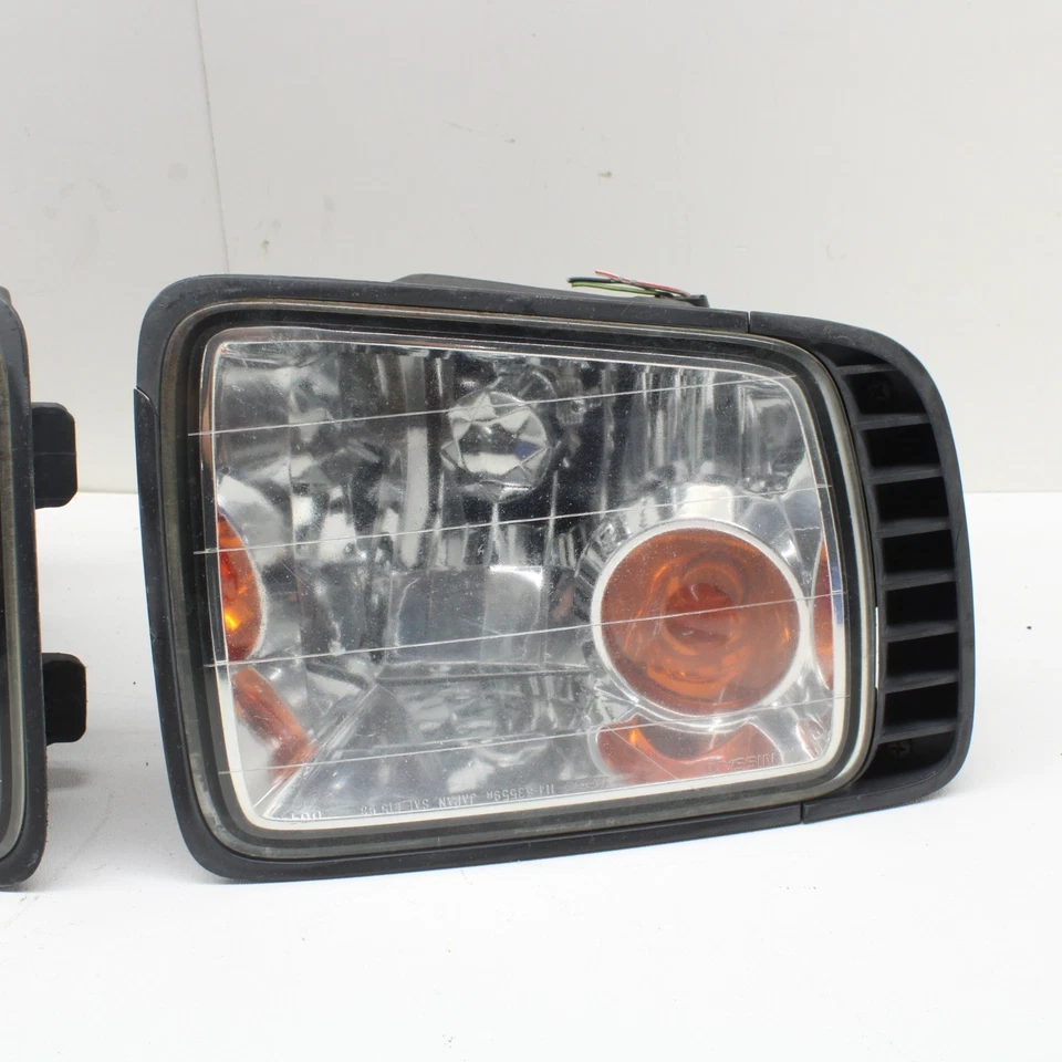 ☄️2004-2010 Infiniti QX56 OEM Left and Right Fog Light Assemblies Pathfinder QX4 - Image 3 of 4