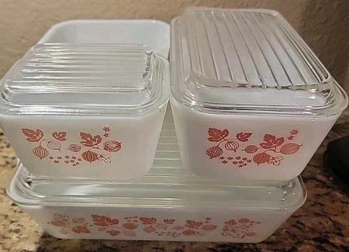 Vintage Pink Gooseberry Pyrex Refrigerator Dish Set with Lid 501 (2), 502, 503