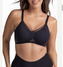 NWOT Honeylove Crossover Size Large 38B/C Wireless Adjustable Lift Black Bra