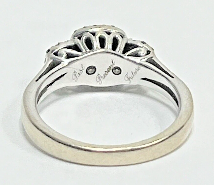 实心 10k 白金镶嵌钻石订婚戒指 1 TCW 过去现在的未来 — 第 3/4 张图片