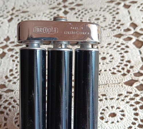 Vintage tripod, Meopta, Telescoping Travel Tripod, Leather Case, Czechoslovakia - Picture 4 of 6
