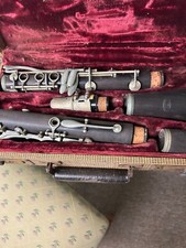 Concert Band Clarinet with velvet lined case
