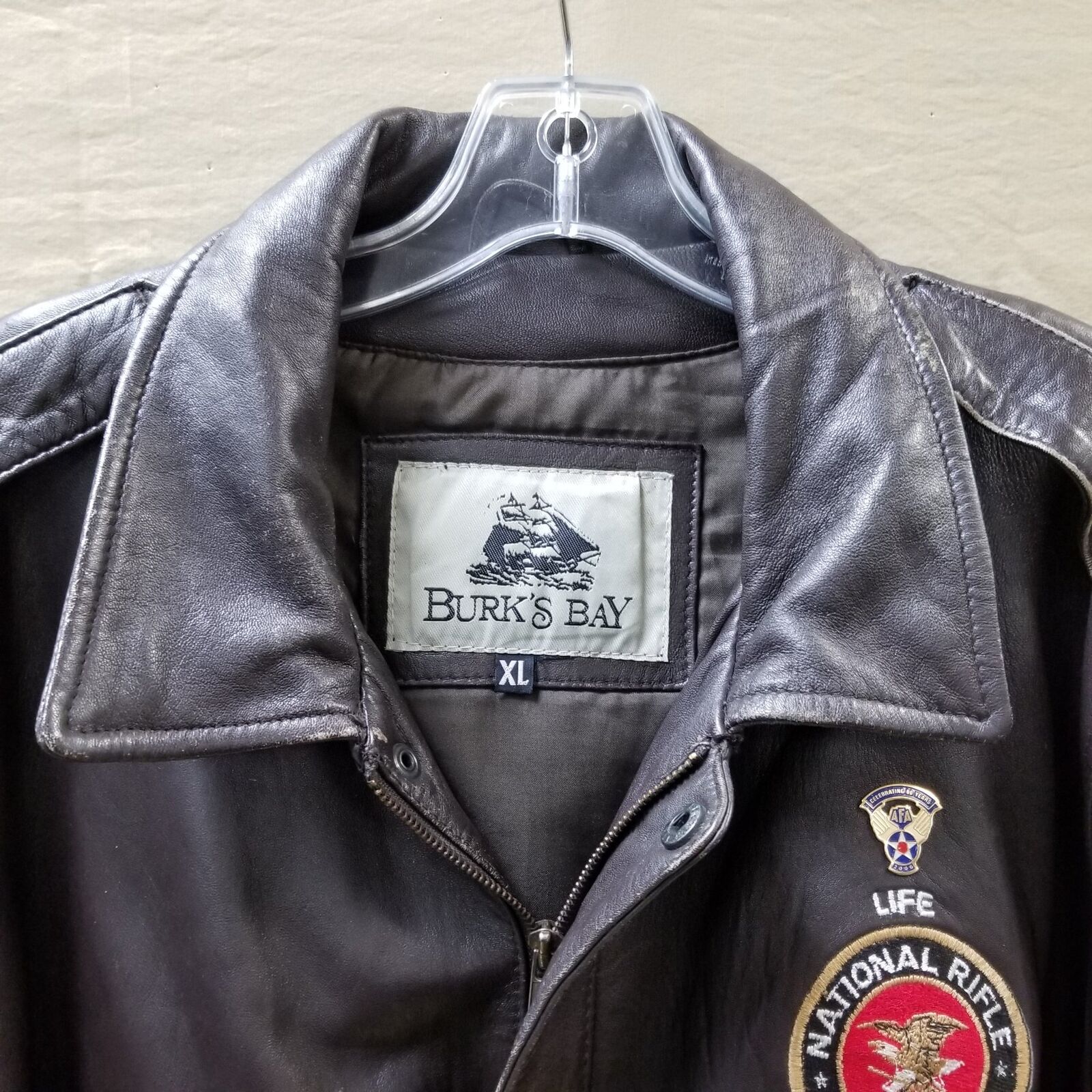 Burks Bay Embroidered NRA Rifle Leather Jacket Me… - image 2