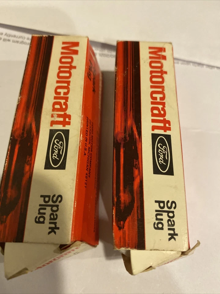 Bujía Motorcraft AGS32C (lote de 2) falta una lavadora Foto 2 de 4