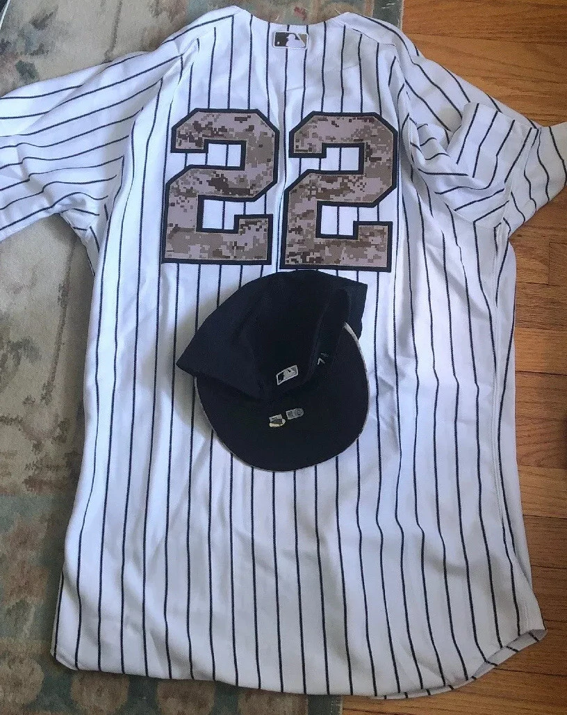 Jacoby Ellsbury Uniform - NY Yankees 2015 Game-Issued #22 Jersey and Hat w/  Memorial Day Camo (5/25/2015)