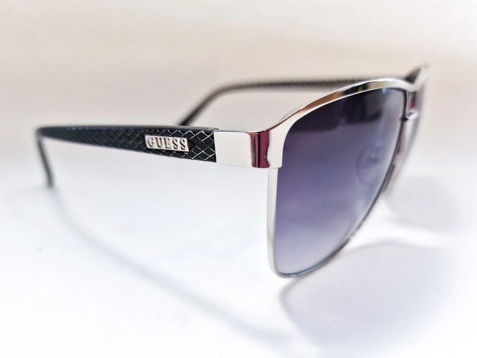 Gafas de sol polarizadas Guess para mujer GUF255-S1-35 cuadradas plateadas NUEVAS auténticas Foto 2 de 4