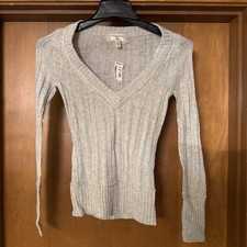 AEROPOSTALE Cable Knit Long Sleeve Sweater Gray