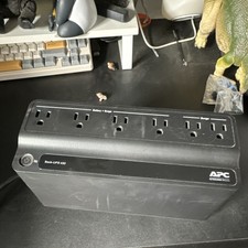 APC Back-UPS 450 Desktop UPS 6 Outlets Black