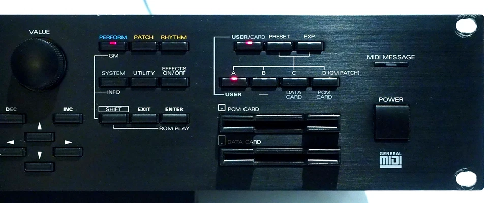 Roland JV 1080 incl. POP Vintage-Synth, Piano, orchestral Sound Expansion - Bild 3 von 4