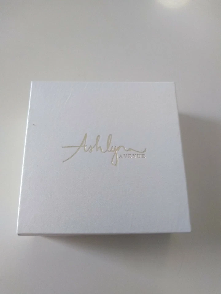 Anillo envolvente Ashlynn Avenue Symphony Lois chapado en oro blanco de 18 quilates de 0,4 quilates talla 6 nuevo en caja Foto 2 de 4