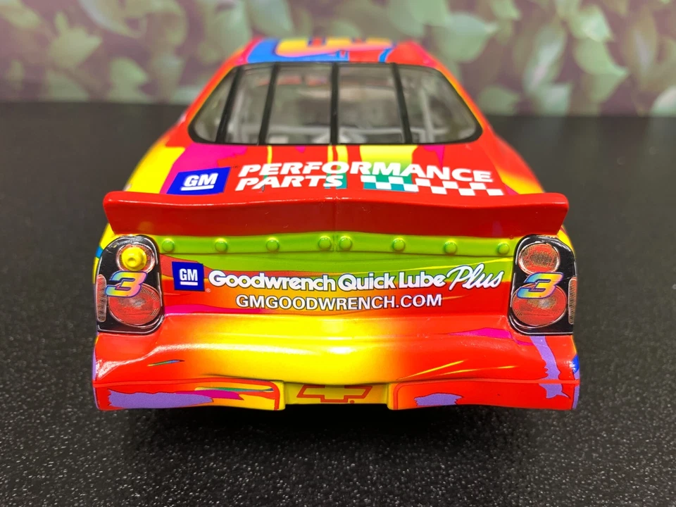 WINNER CIRCLE DALE EARNHARDT #3 GOODWRENCH/ PETER MAX 2002 MONTE CARLO 1:18 - Image 4 of 4