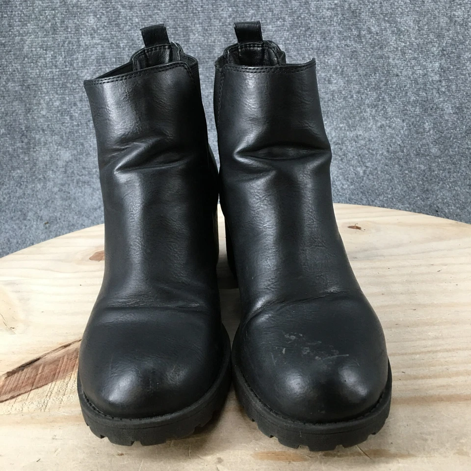 Botas de lavandería sucias para mujer 8 botines Chelsea de cuero negro tacones altos Foto 4 de 4