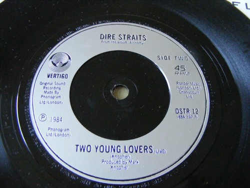 Dire Straits Original 1985 7" Vinyl Single Walk Of Life / Two Young Lovers - Picture 4 of 4