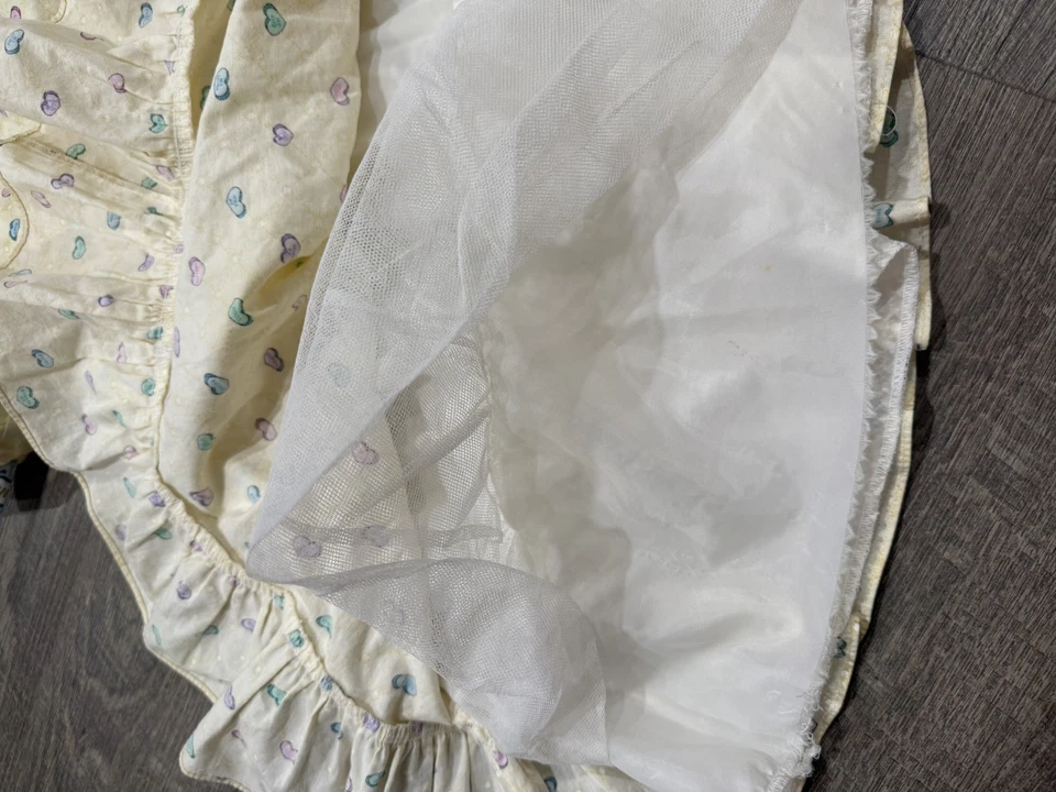 Vintage daisy kingdom Factory dress Sweetheart Yellow Eyelet Size 4T Hearts 1990 - Image 4 of 4
