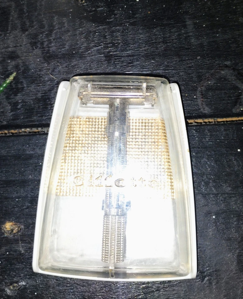 Vintage Gillette Razor  - Image 2 of 4