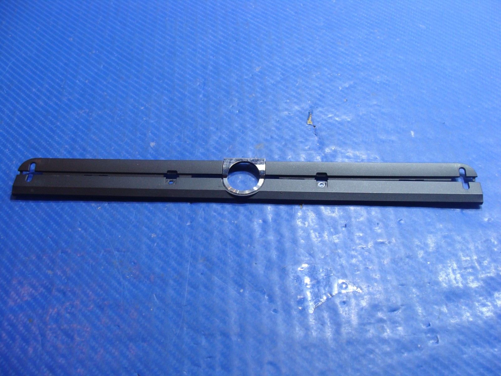 Picture 1 of 6