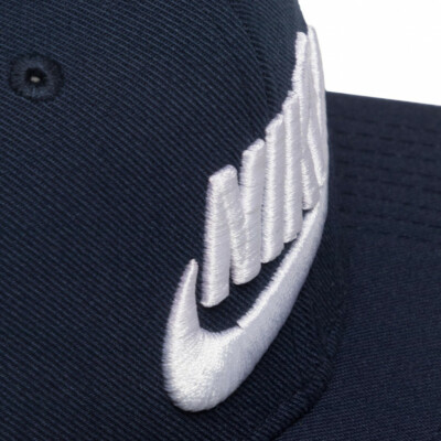 Nike PRO DRI-FIT Adjustable Hat Classic six-panel Snapback Cap