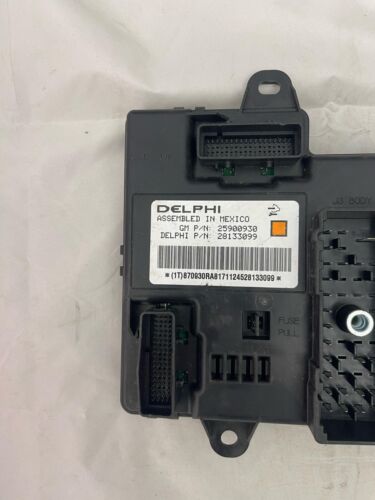 OEM 2007-2010 Chevy Malibu HHR BCM Body Control MODULE 25900930 - Picture 4 of 4