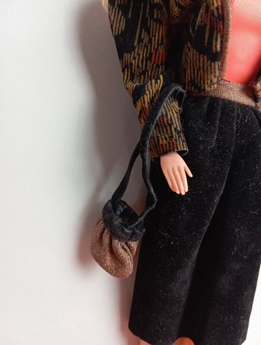 ✨* BARBIE Haute Couture #9151 * Exclusive - Picture 11 of 13