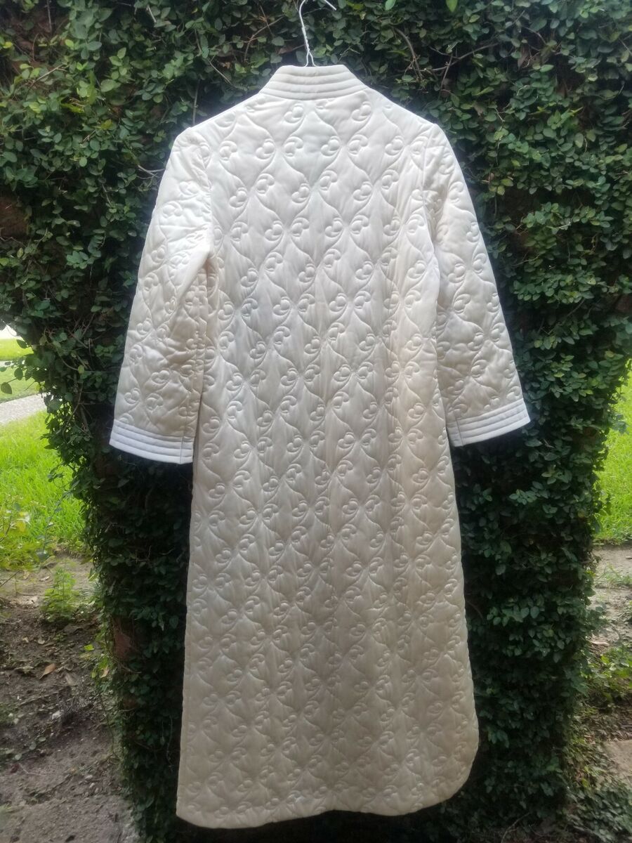 Vintage VANITY FAIR Quilted Housecoat M | eBay Vintage VANITY FAIR Quilted Housecoat M | eBay